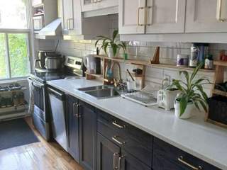 Colocation / 6 rooms apartment · 93 m², Montréal, Avenue Bennett