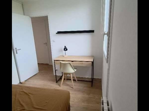 Colocation / Appartement 4 pièces de 80 m², Talence, Rue Jean Zubieta / Photo 24