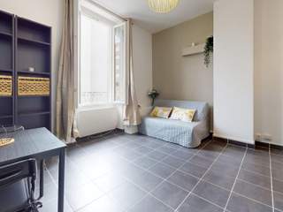 Location / 1 room apartment · 19 m², Villeurbanne, Bis Rue du 24 Février 1848