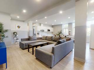 Room share / 9 rooms apartment · 200 m², Montréal