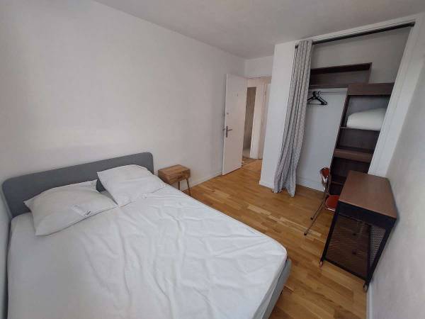 Colocation / Appartement 5 pièces de 85 m², Cholet, Rue Charles de Foucauld / Photo 3