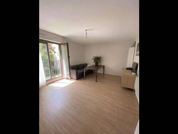 Sous-location / Appartement 2 pièces de 40 m², Le Kremlin-Bicêtre, Avenue Eugène Thomas / Photo 6