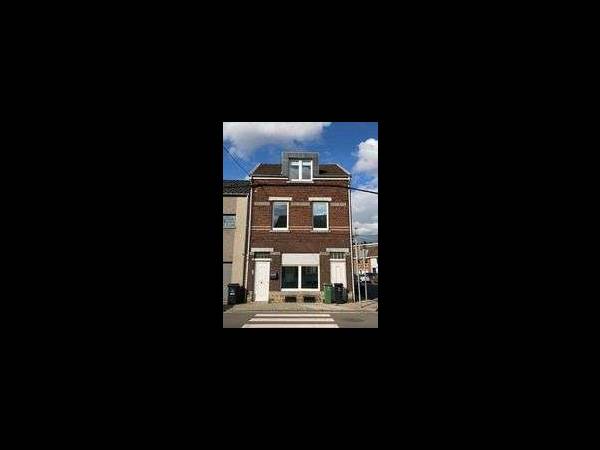 Colocation / Maison 8 pièces de 124 m², Saint-Nicolas, Rue des Martyrs / Photo 14