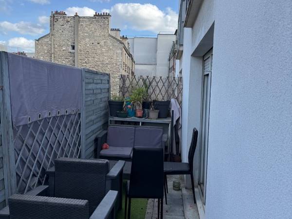 Sous-location / Appartement 3 pièces de 65 m², Saint-Denis, Rue de l'Imprimerie / Photo 8