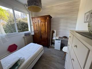 Room in a live-in landlord's home / 1 room house · 10 m², Toulouse, Boulevard de la Falaise