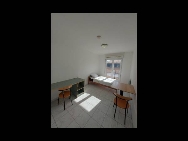 Location / Résidence 1 pièce de 19 m², Aix-en-Provence, 540 Avenue Max Juvénal / Photo 2