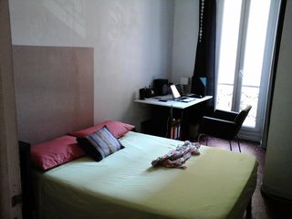 Room share, 3 rooms apartment, Marseille