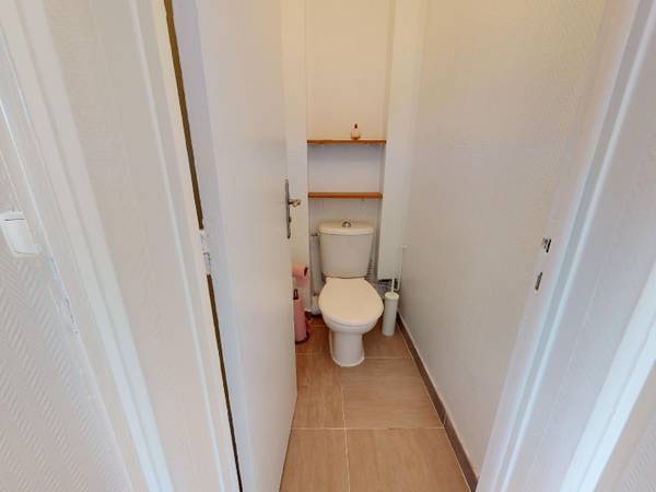 Colocation / Appartement 5 pièces de 81 m², Écully, Avenue Raymond de Veyssière / Photo 19