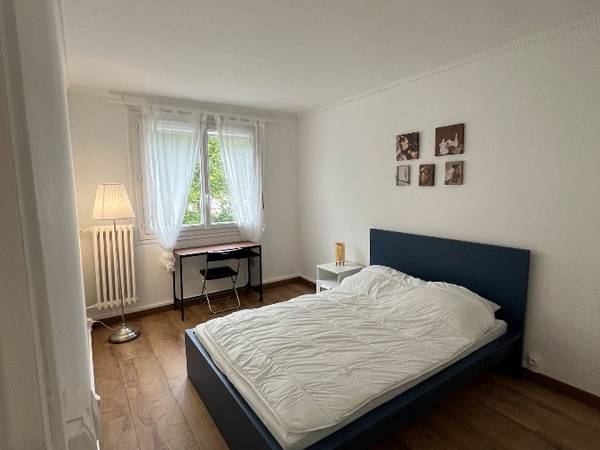 Colocation / Appartement 5 pièces de 79 m², Rouen, Rue Forfait / Photo 8