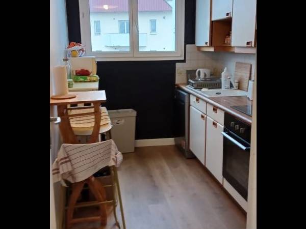 Location / Appartement 4 pièces de 70 m², Rennes, Rue de Lorgeril / Photo 4