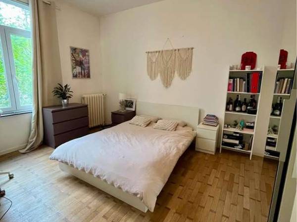Coliving space / 3-bedroom flat · 89 m², Ixelles, Rue Veydt / Photo 2
