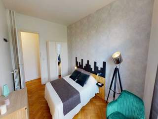 Colocation / Appartement 3 pièces de 70 m², Paris, Avenue Reille