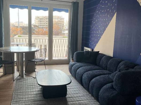 Colocation / Appartement 4 pièces de 77 m², Marseille, Rue de la Visitation / Photo 2