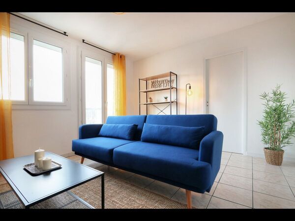 Colocation / Appartement 5 pièces de 83 m², Rennes, Allée Henri Bergson / Photo 2