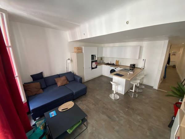 Colocation / Appartement 3 pièces de 76 m², Bayonne, Rue des Tonneliers / Photo 9