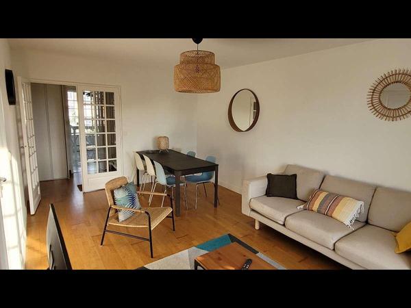 Colocation / Appartement 5 pièces de 78 m², Tours, Rue Champlain / Photo 2