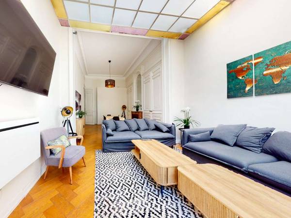 Coliving / Maison 10 pièces de 240 m², Lille, Rue Solférino / Photo 2