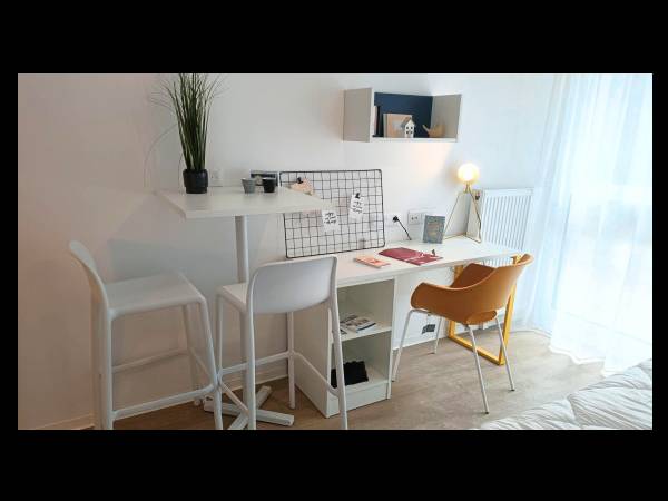 Location / Résidence 1 pièce de 17 m², Aix-en-Provence, La Fourane / Photo 7