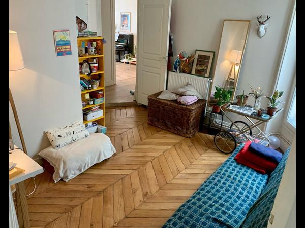 Sous-location / Appartement 5 pièces de 82 m², Paris, Rue des Petites Écuries / Photo 2