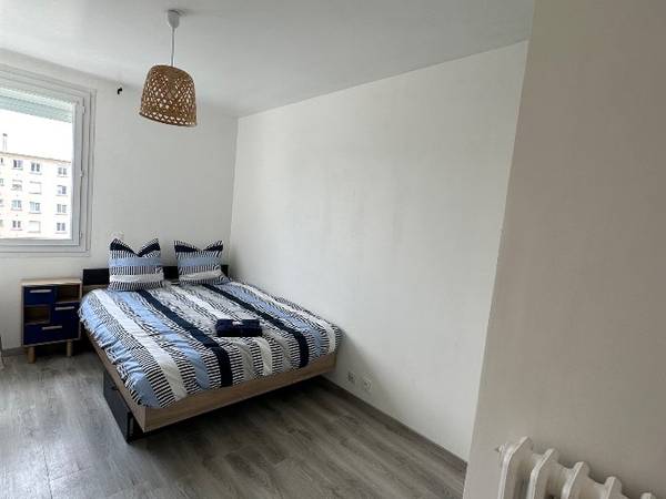 Colocation / Appartement 5 pièces de 75 m², Saint-Herblain, Avenue de la Baraudière / Photo 2