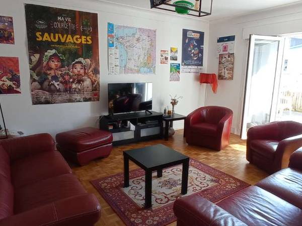 Coliving space / 7-bedroom duplex · 192 m², Brest, Rue Pierre Loti / Photo 2