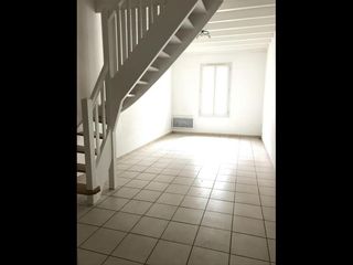 Location / Appartement 3 pièces de 48 m², Pau