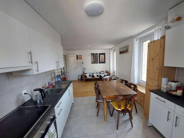 Colocation / Appartement 3 pièces de 70 m², Renens, Rue du Léman / Photo 2