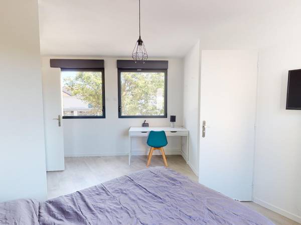 Location / Appartement 4 pièces de 78 m², Reims, Boulevard Victor Lambert / Photo 2