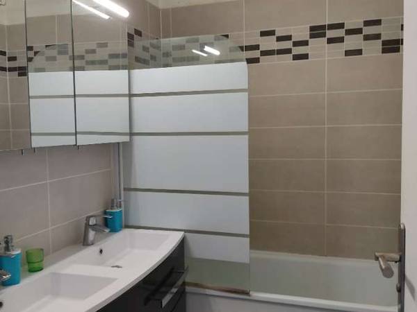 Colocation / Appartement 4 pièces de 69 m², Talence, Rue Henri de Toulouse-Lautrec / Photo 2