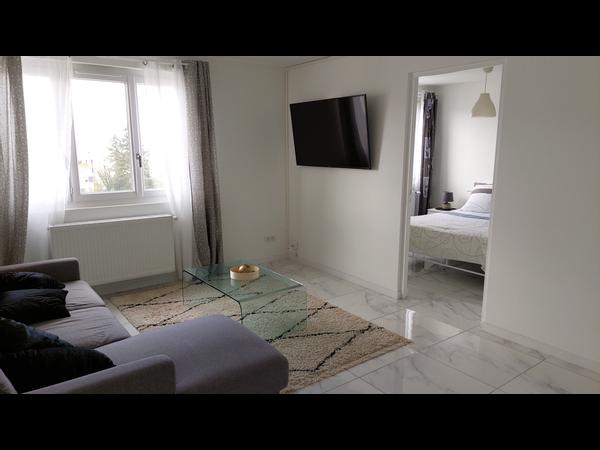 Colocation / Appartement 4 pièces de 77 m², Saint-Priest, Rue de la Cordière / Photo 2