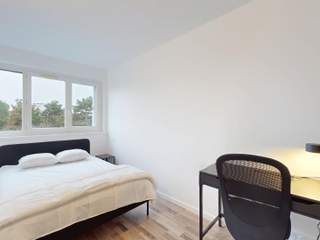 Colocation / Appartement 4 pièces de 62 m², Massy, Allée du Béarn