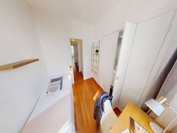 Colocation / Appartement 4 pièces de 90 m², Paris, Rue Jean-Pierre Bloch / Photo 2