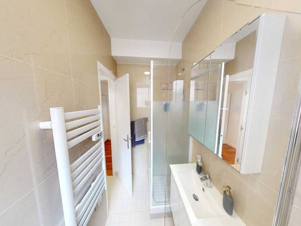 Colocation / Appartement 4 pièces de 90 m², Paris, Rue Jean-Pierre Bloch / Photo 17