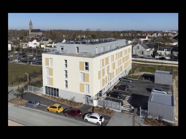 Location / Résidence 1 pièce de 18 m², Bourges, 15 Rue Emile Hilaire Amagat / Photo 2