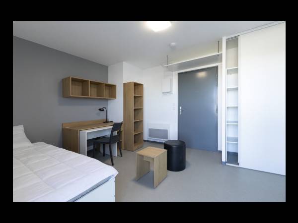 Location / Résidence 1 pièce de 18 m², Bourges, 15 Rue Emile Hilaire Amagat / Photo 18