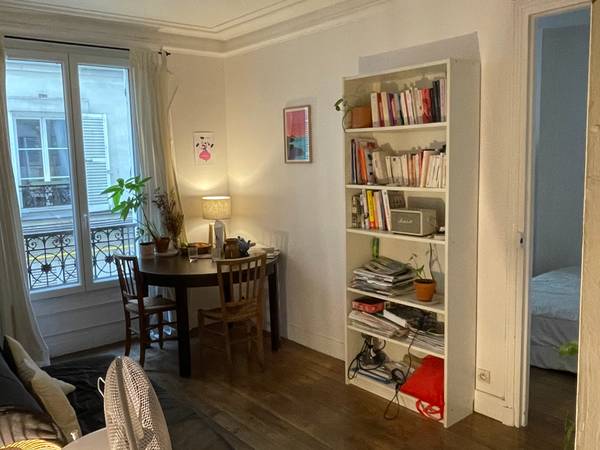Colocation / Appartement 3 pièces de 49 m², Paris, Rue du Faubourg Saint-Martin / Photo 2