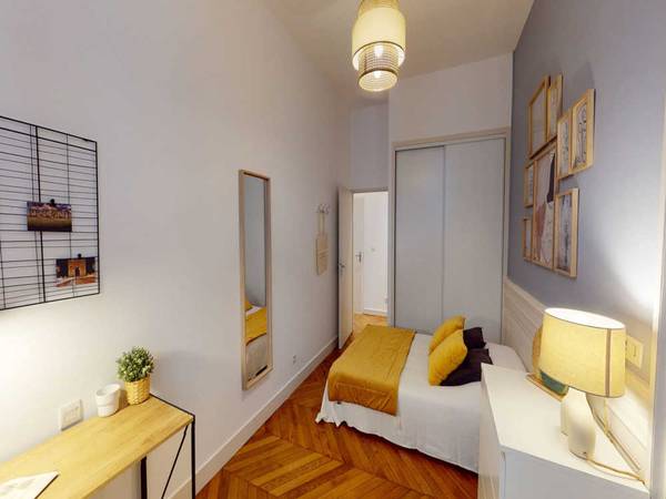 Colocation / Appartement 3 pièces de 80 m², Lyon, Rue Mulet / Photo 2