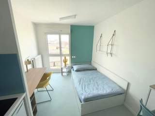 Location / 1 room residence · 17 m², Ivry-sur-Seine, 132 Bd de Stalingrad