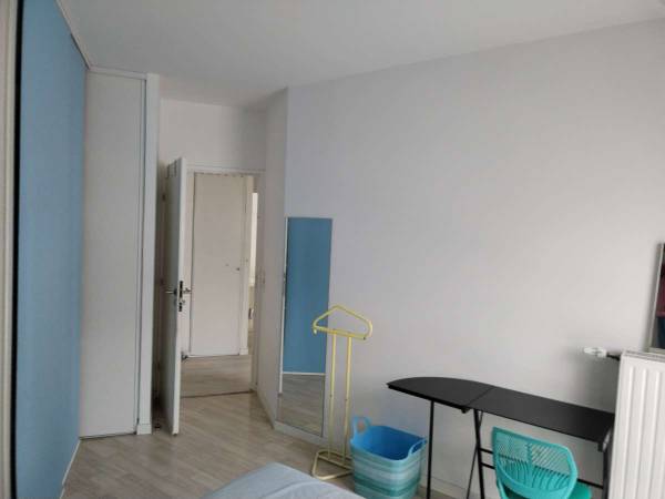 Colocation / Appartement 4 pièces de 70 m², Ivry-sur-Seine / Photo 3