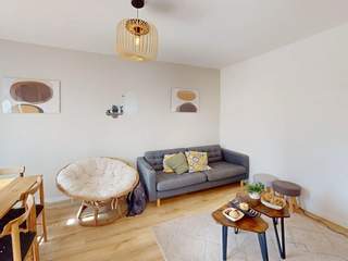 Colocation / 5 rooms house · 91 m², Rennes, Allée de Berne