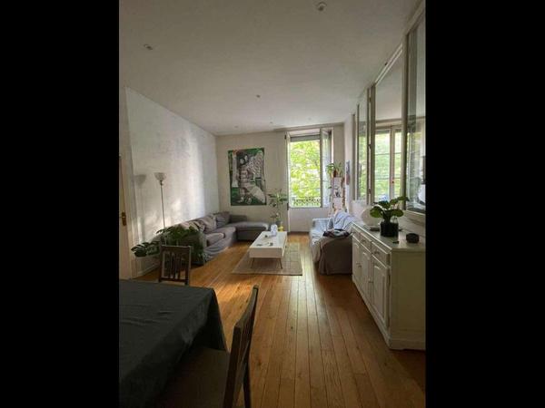 Colocation / Appartement 5 pièces de 84 m², Lyon, Rue de la Thibaudière / Photo 2