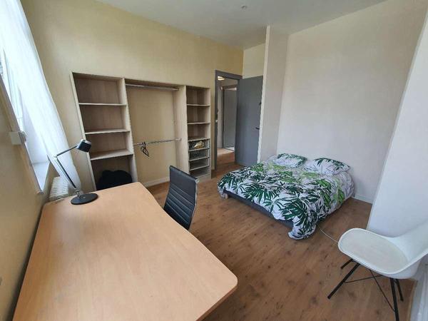 Colocation / Maison 8 pièces de 170 m², Roubaix, Rue de Lille / Photo 12