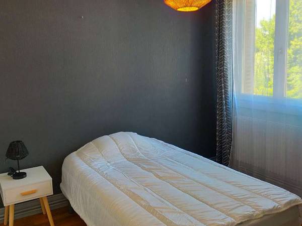 Colocation / Appartement 5 pièces de 61 m², Besançon, Rue de Fontaine Écu / Photo 4