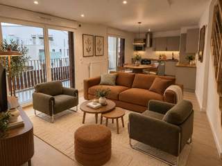 Room share, 7 rooms apartment, Montreuil