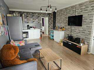 Colocation / 5 rooms apartment · 85 m², Toulouse, Rue de l'Ukraine