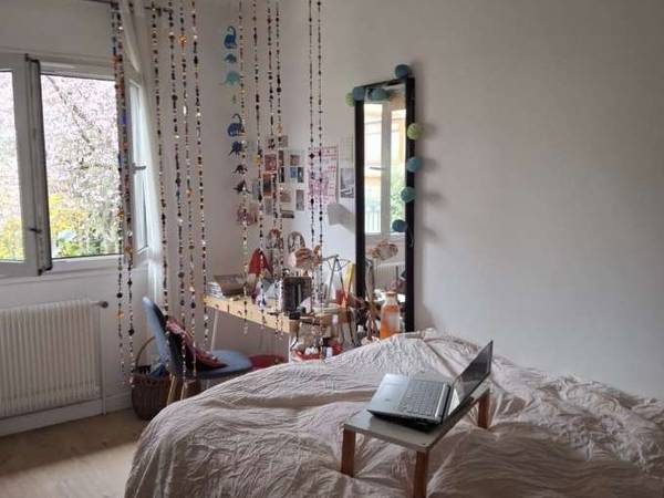 Sous-location / Maison 9 pièces de 200 m², Montreuil, Rue des Blancs Vilains / Photo 2