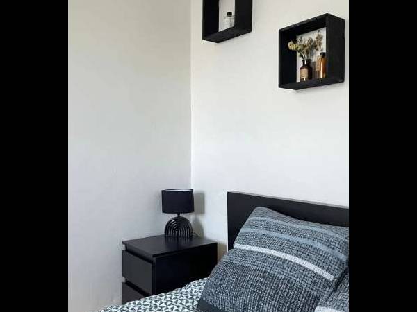 Flatsharing / 3-bedroom flat · 57 m², Bordeaux, Boulevard du Président Franklin Roosevelt / Photo 7