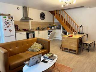 Room share / 5 rooms apartment · 94 m², Rouen, Place Saint Paul
