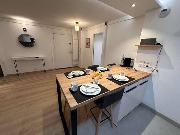 Colocation / Appartement 5 pièces de 82 m², Cergy, Square du Diapason / Photo 4