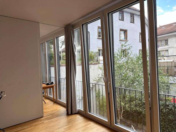 Colocation / Appartement 5 pièces de 120 m², Fribourg, Rue de la Neuveville / Photo 2